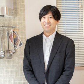 秋山 祐二