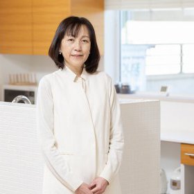 岡谷 智代